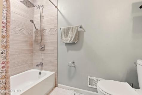 19 Silversmith Court Howell NJ 07731