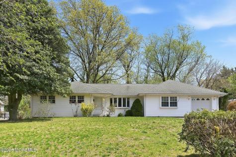 5 Lone Oak Road Middletown NJ 07748