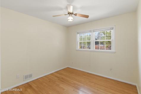 5 Lone Oak Road Middletown NJ 07748