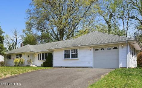 5 Lone Oak Road Middletown NJ 07748