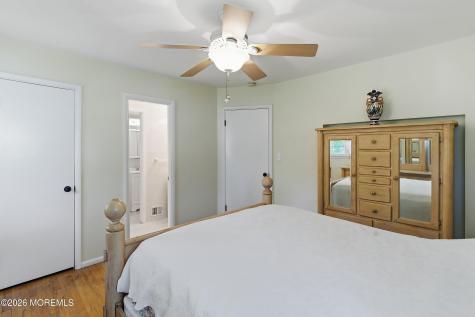 5 Lone Oak Road Middletown NJ 07748