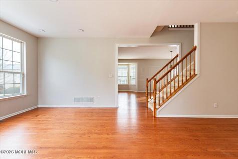 10 Hemingway Lane Columbus NJ 08022