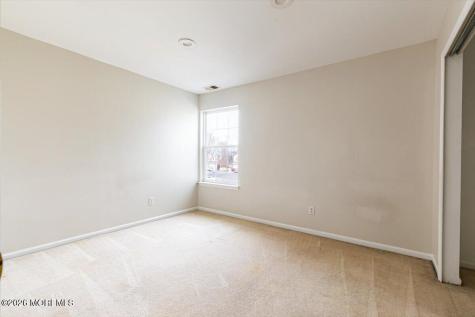 10 Hemingway Lane Columbus NJ 08022