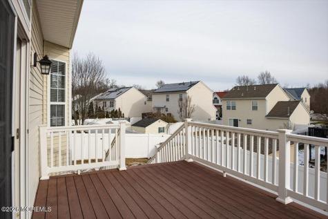 10 Hemingway Lane Columbus NJ 08022