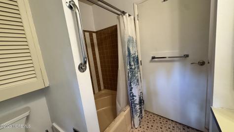 87C Dorchester Drive Lakewood NJ 08701