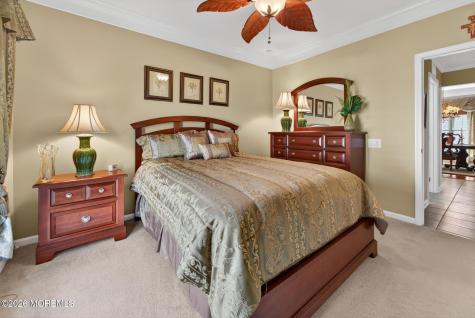 35 Chalfont Lane Manchester NJ 08759