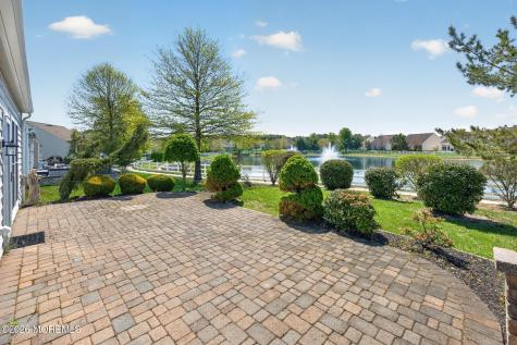 35 Chalfont Lane Manchester NJ 08759