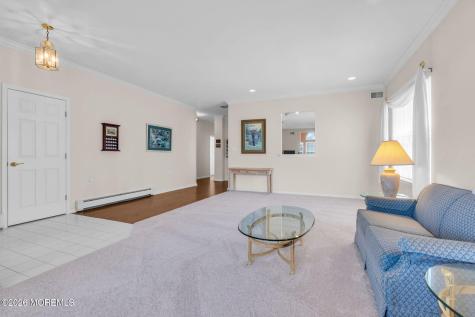 3 Geoffrey Court Manchester NJ 08759