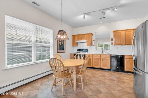 3 Geoffrey Court Manchester NJ 08759