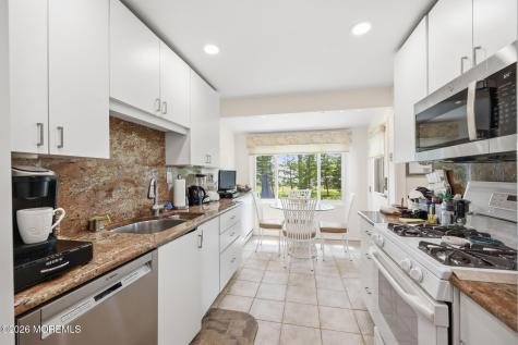 7 Kilmer Drive Manalapan NJ 07726