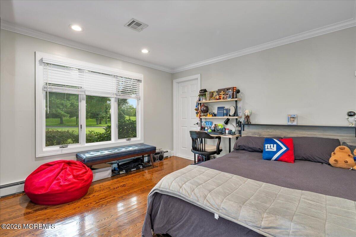 48 Lakeside Avenue Colts Neck NJ 07722