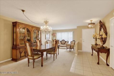 28 Golden Willows Avenue Lakewood NJ 08701