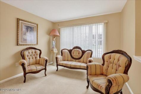 28 Golden Willows Avenue Lakewood NJ 08701