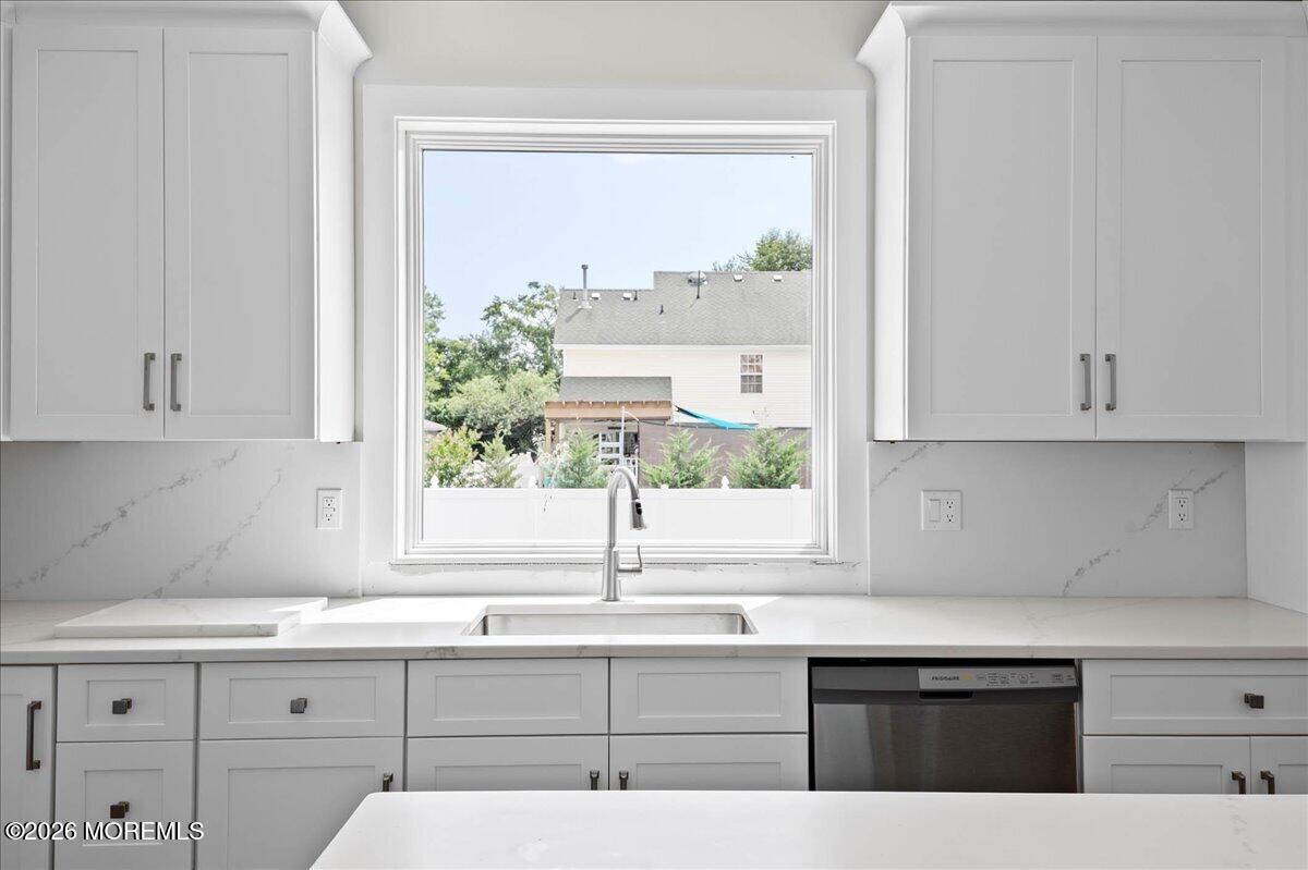 557 Lillie Road Toms River NJ 08753