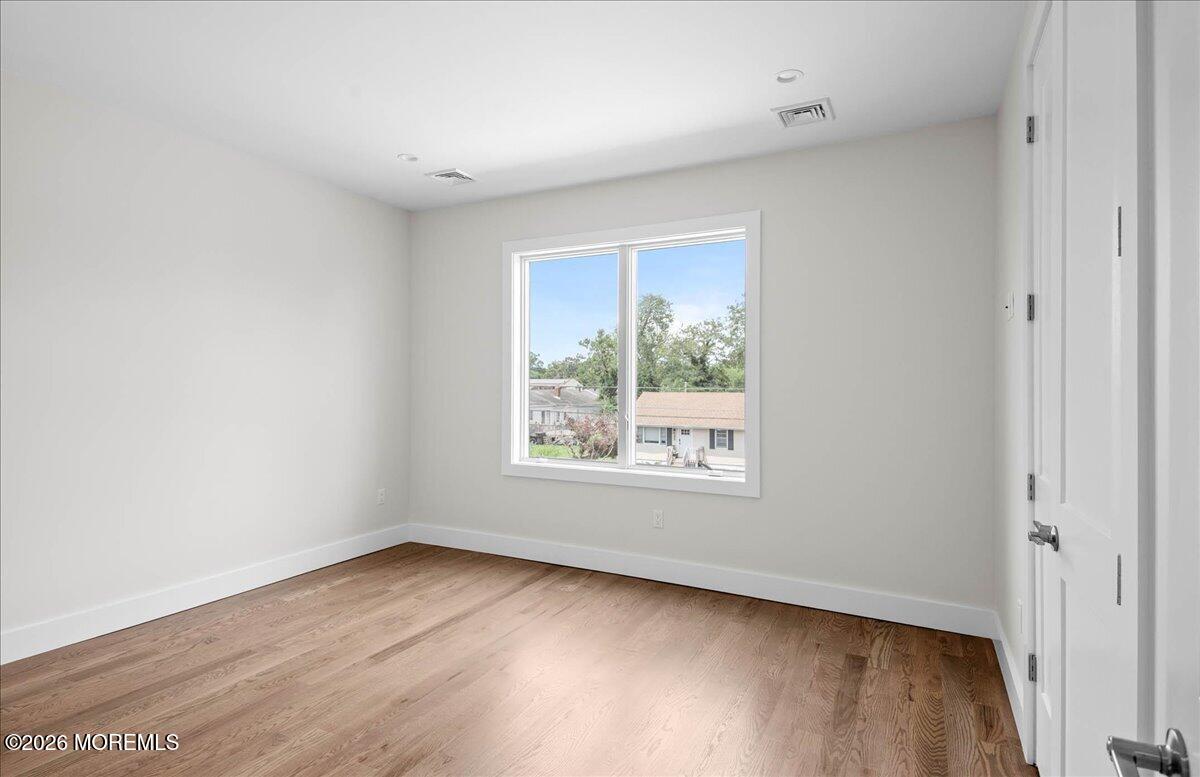 557 Lillie Road Toms River NJ 08753