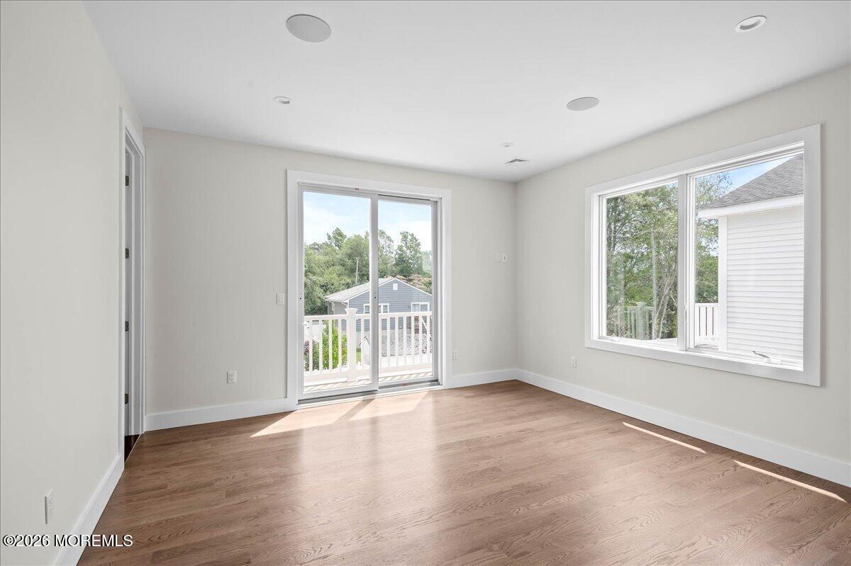 557 Lillie Road Toms River NJ 08753