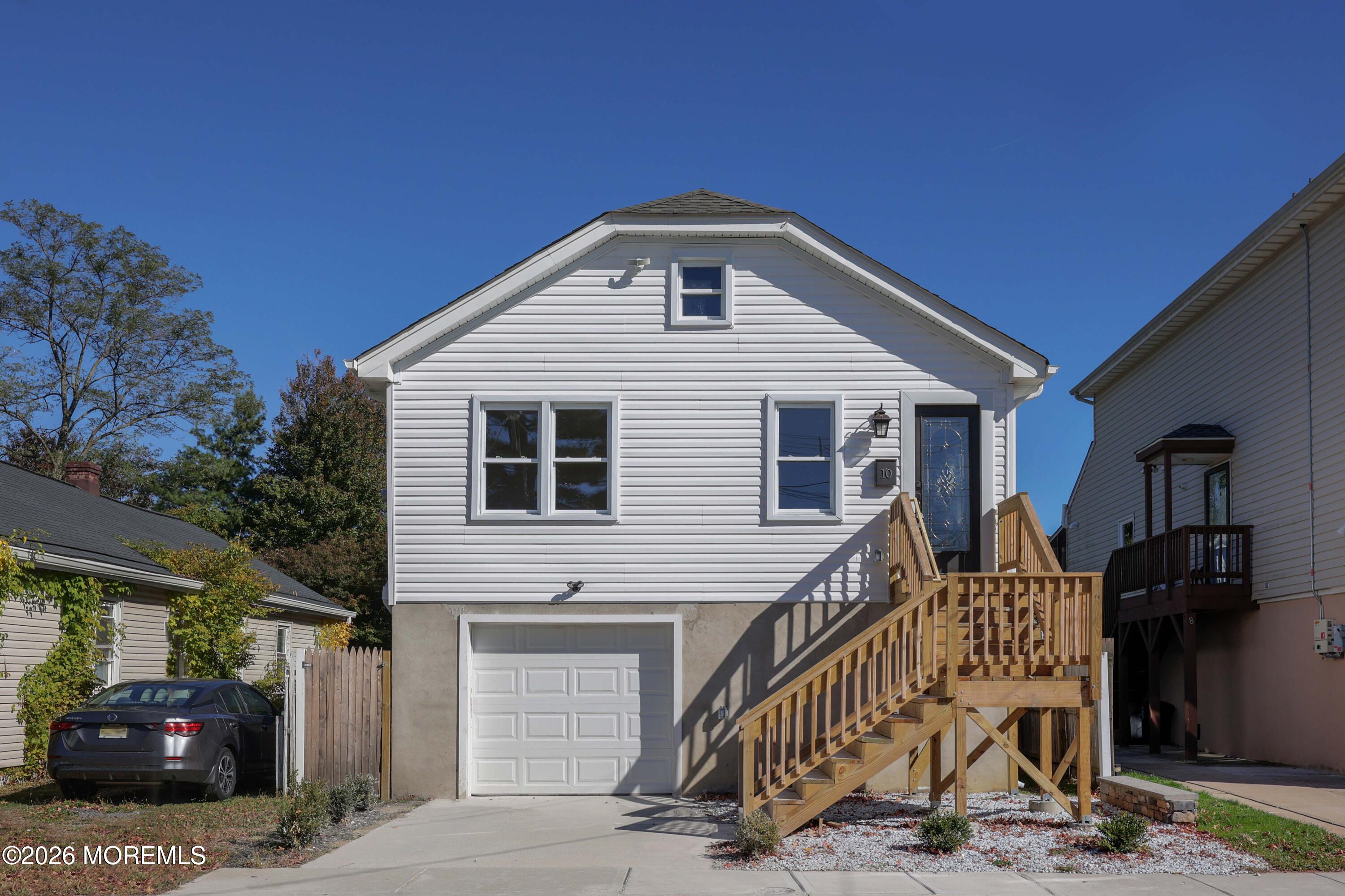 10 Lincoln Court Keansburg NJ 07734