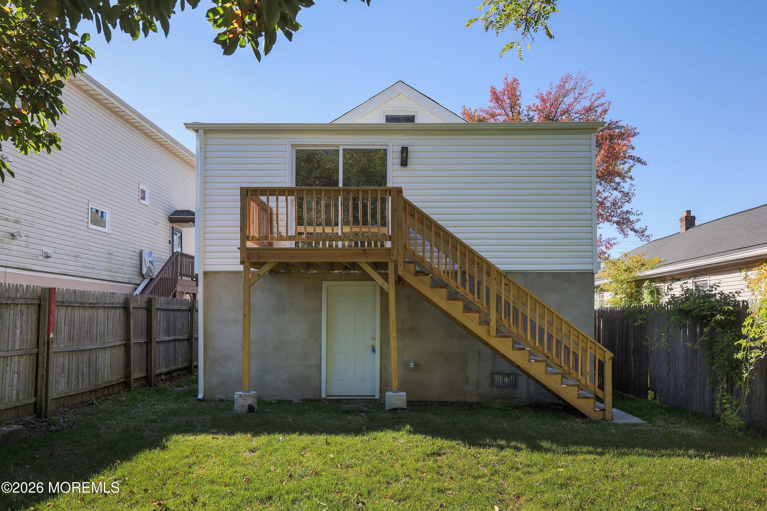 10 Lincoln Court Keansburg NJ 07734