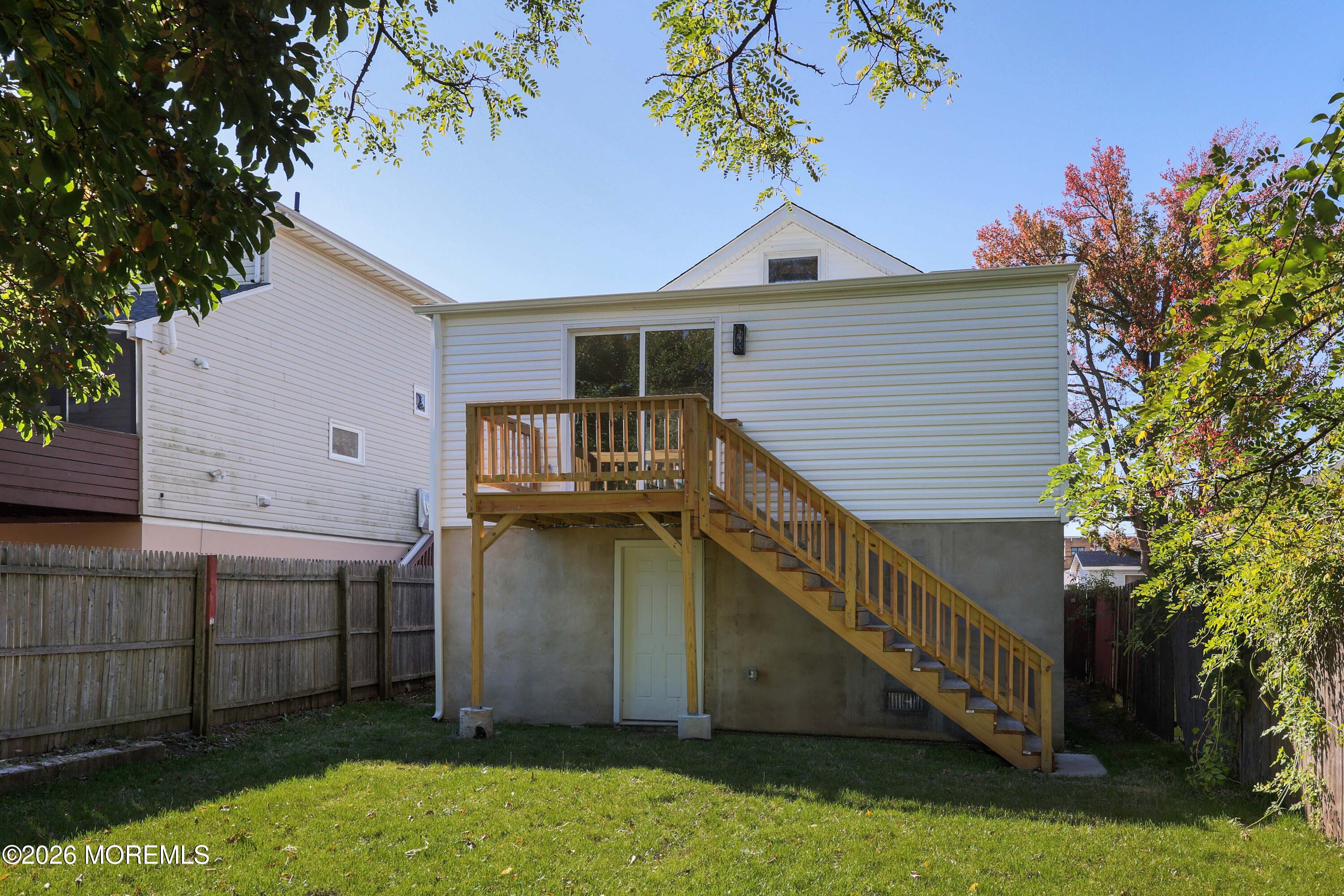 10 Lincoln Court Keansburg NJ 07734