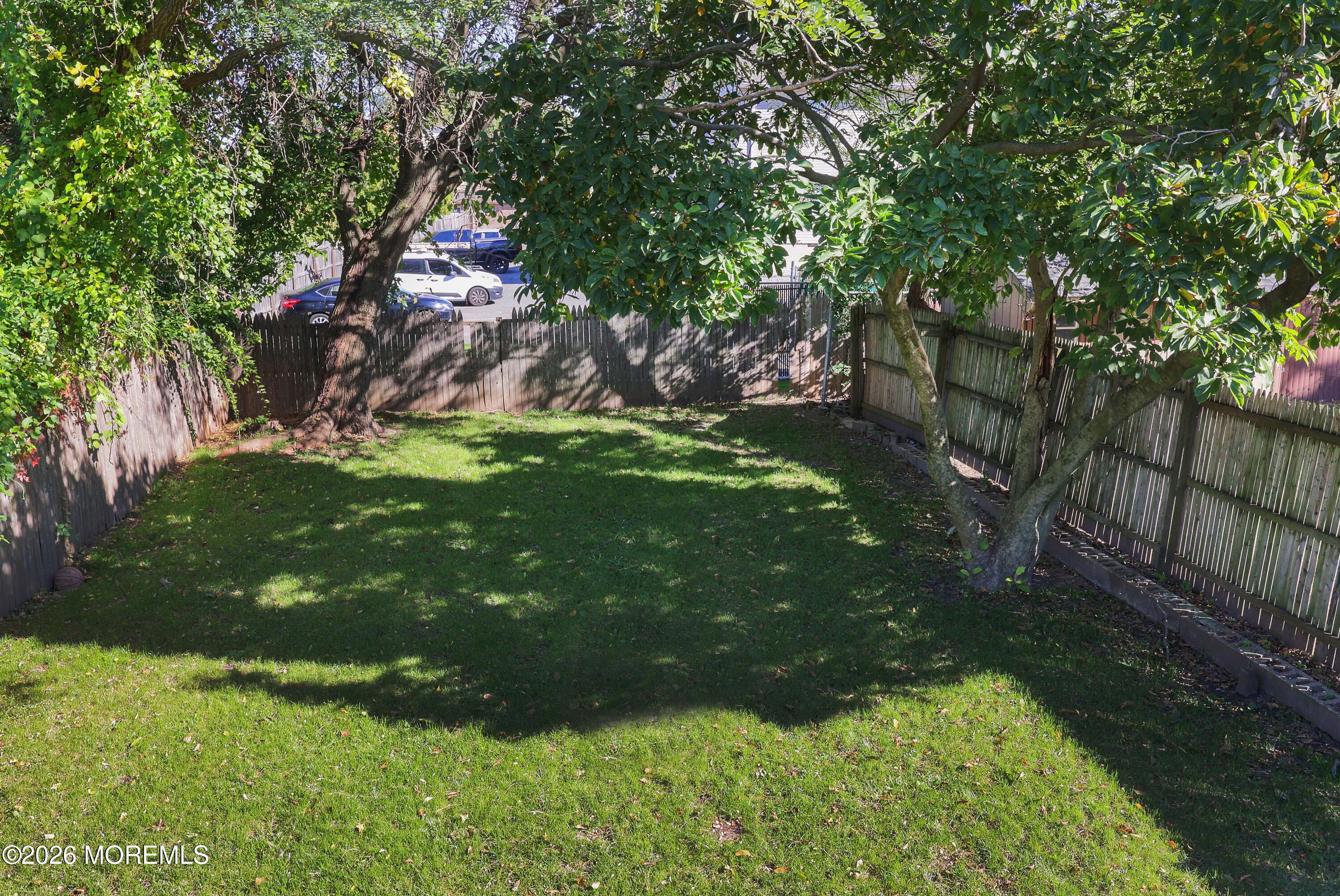 10 Lincoln Court Keansburg NJ 07734