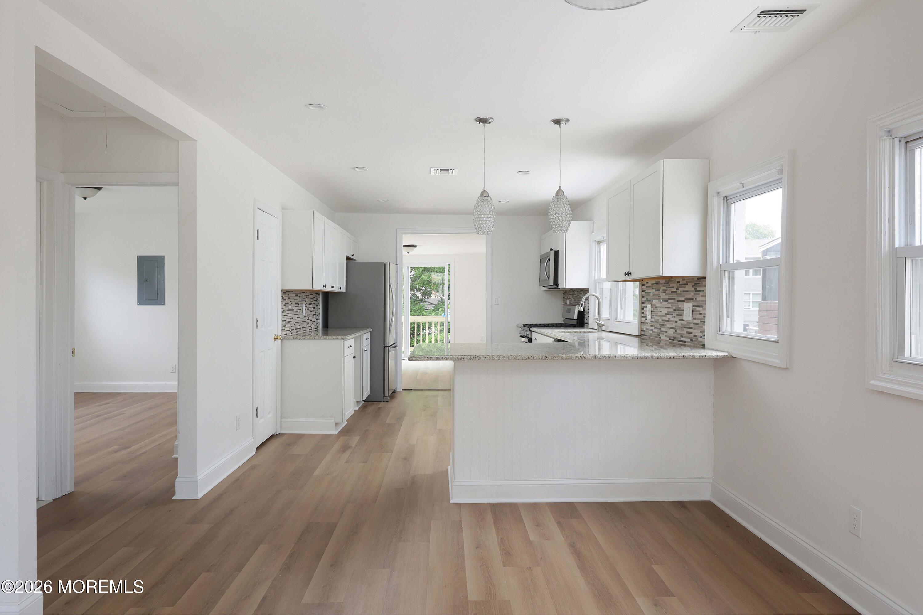 10 Lincoln Court Keansburg NJ 07734