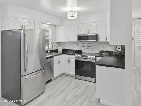151B Buckingham Drive Lakewood NJ 08701