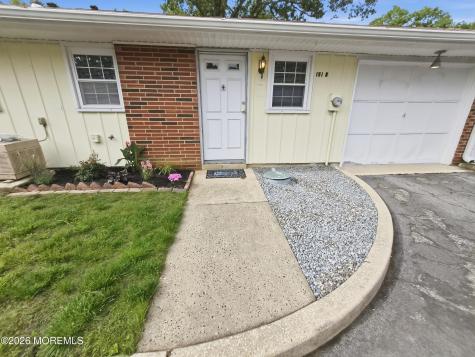 151B Buckingham Drive Lakewood NJ 08701