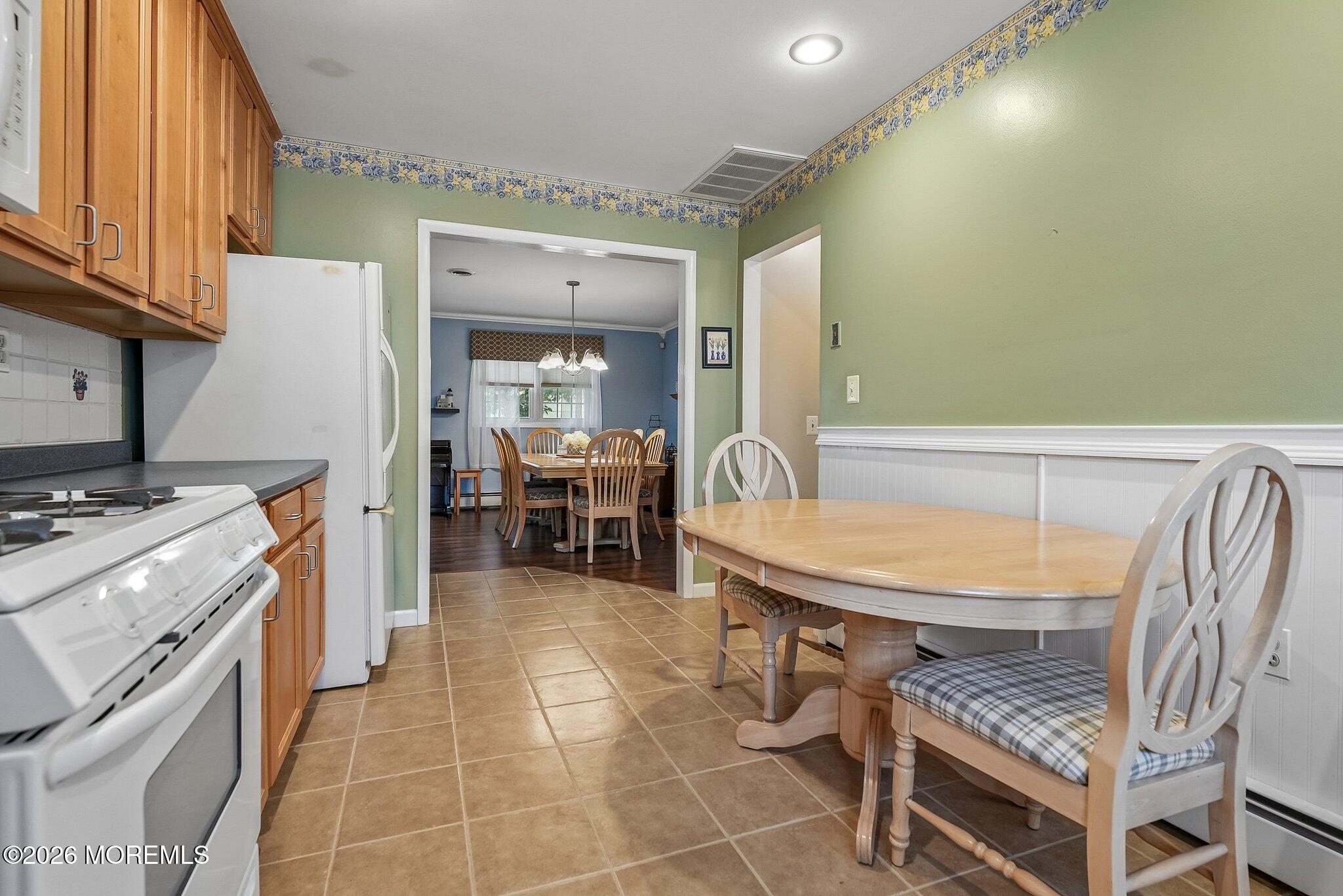 423 Costa Mesa Drive Toms River NJ 08757