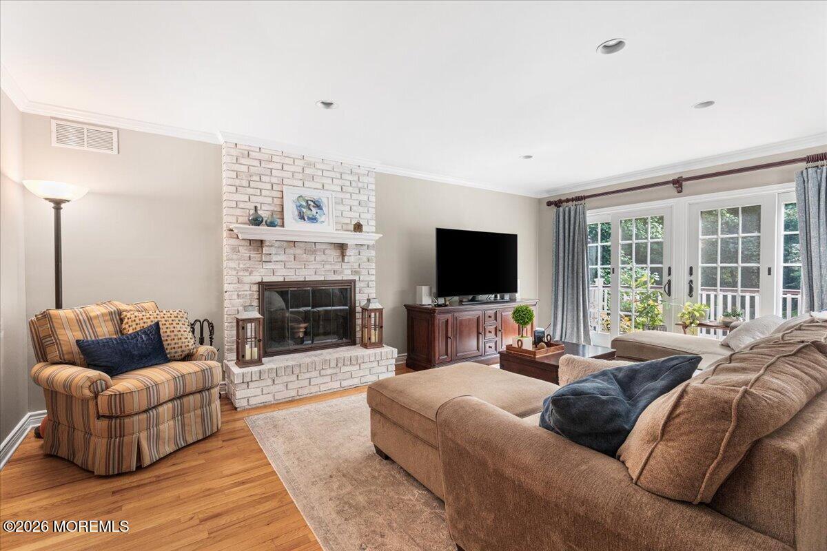 31 Huntley Road Holmdel NJ 07733