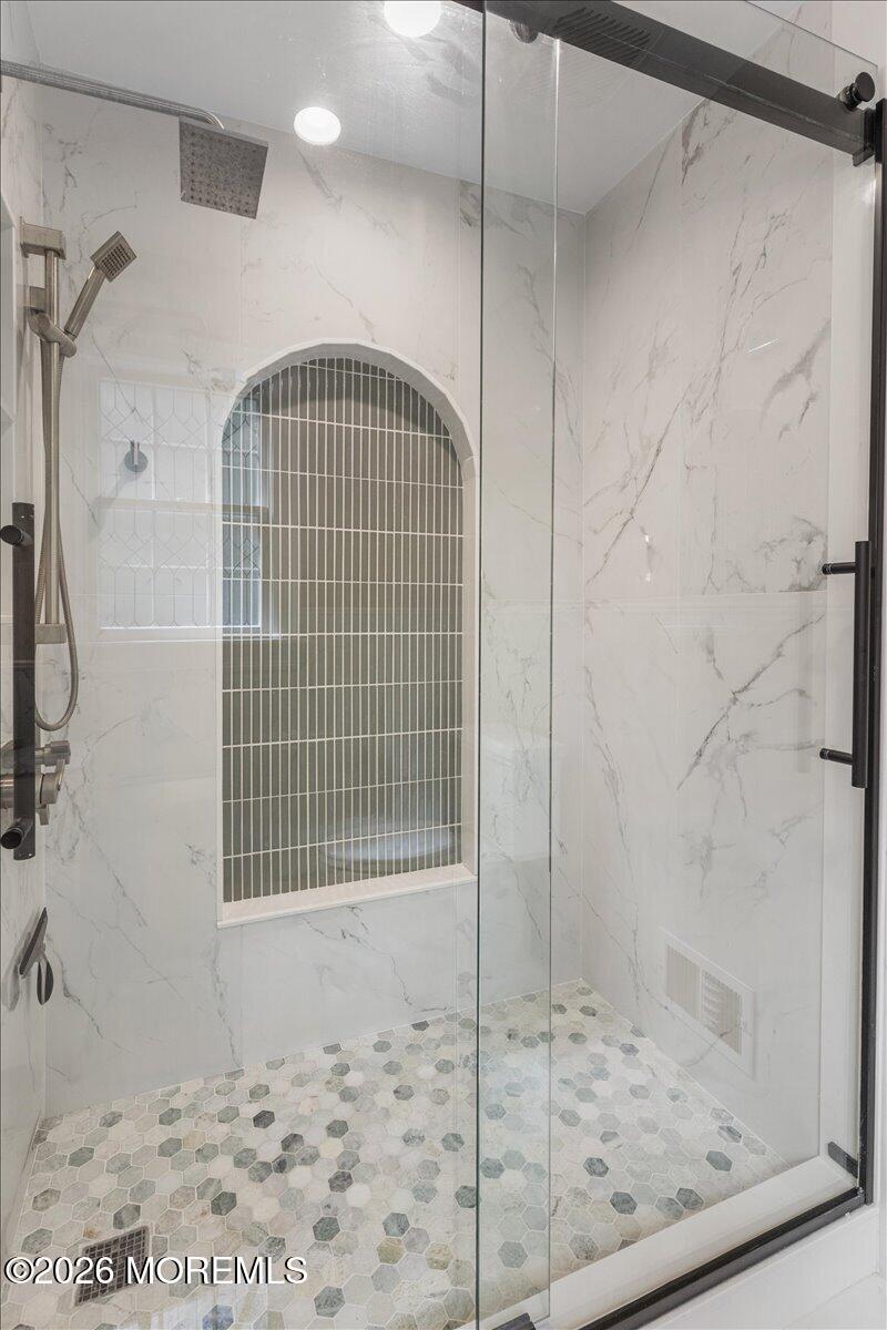 31 Huntley Road Holmdel NJ 07733