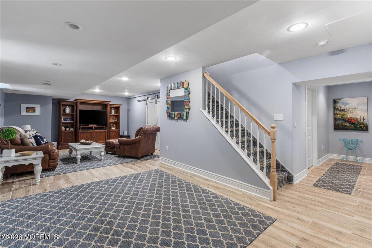 31 Huntley Road Holmdel NJ 07733