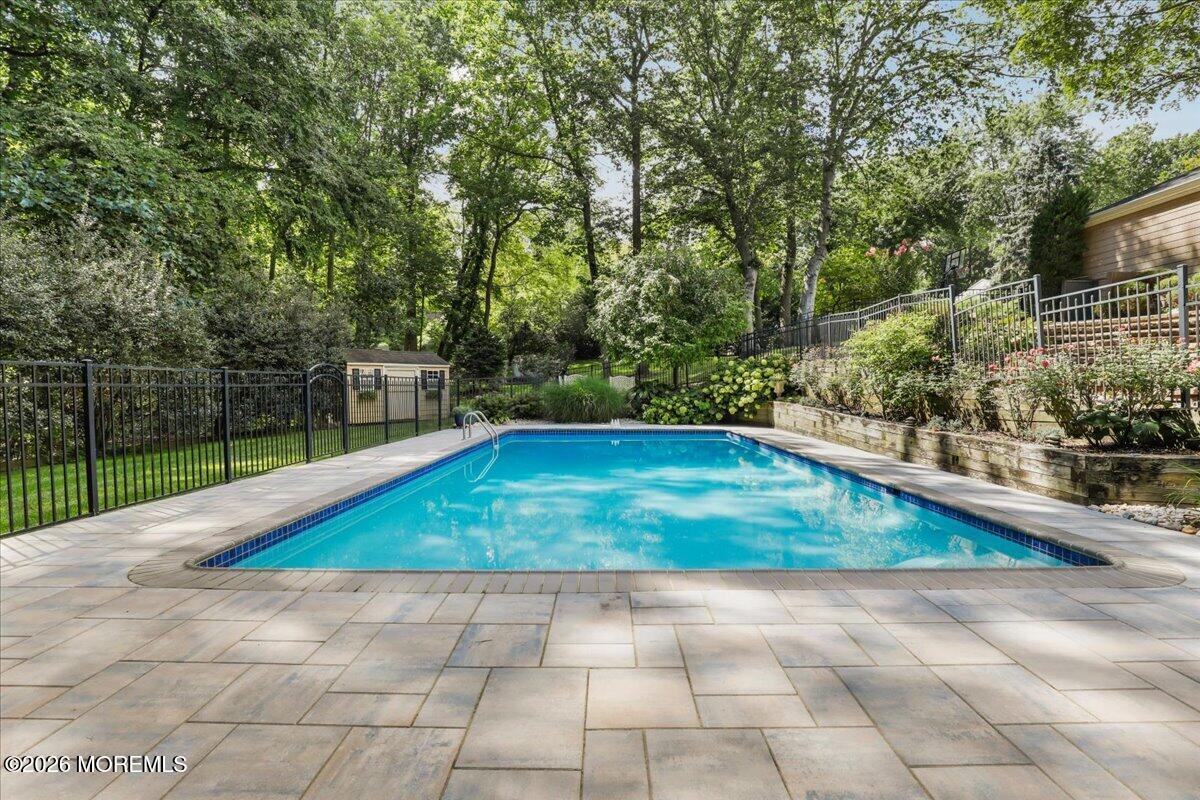 31 Huntley Road Holmdel NJ 07733