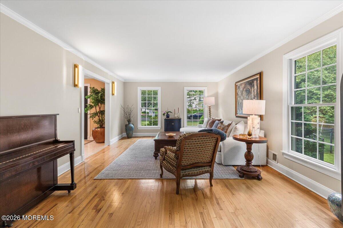 31 Huntley Road Holmdel NJ 07733