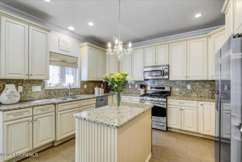 15 Crawford Road Manalapan NJ 07726