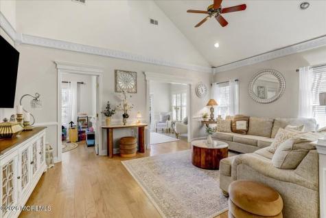 15 Crawford Road Manalapan NJ 07726