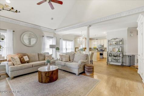 15 Crawford Road Manalapan NJ 07726