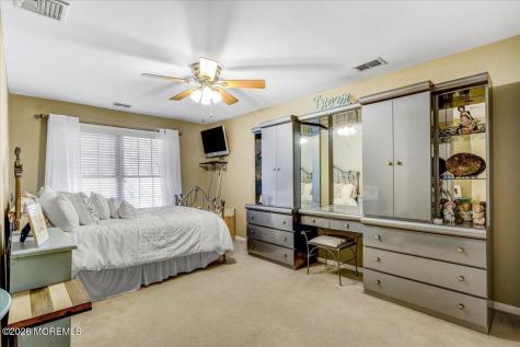 15 Crawford Road Manalapan NJ 07726