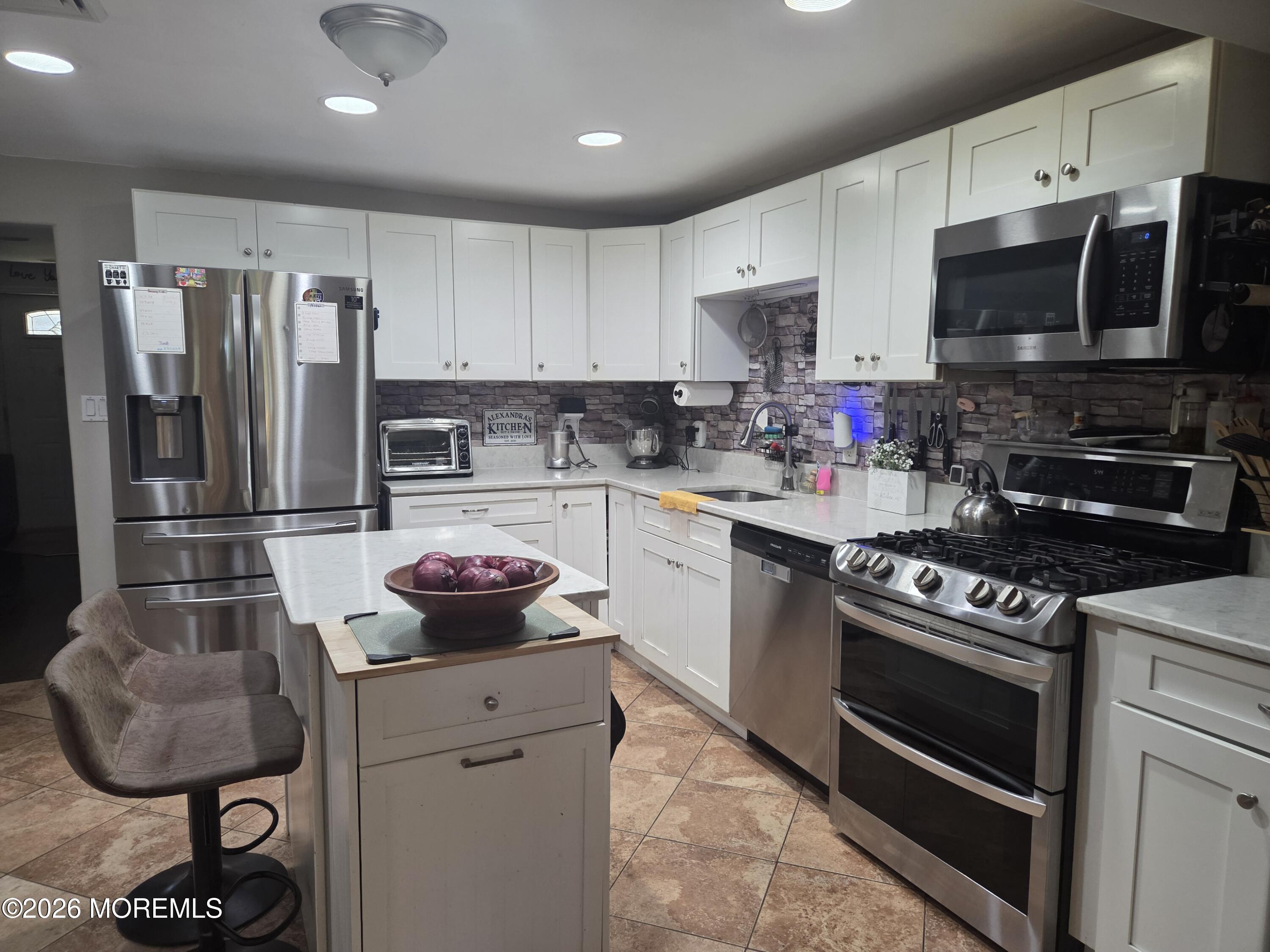 211 Magnolia Avenue Toms River NJ 08757