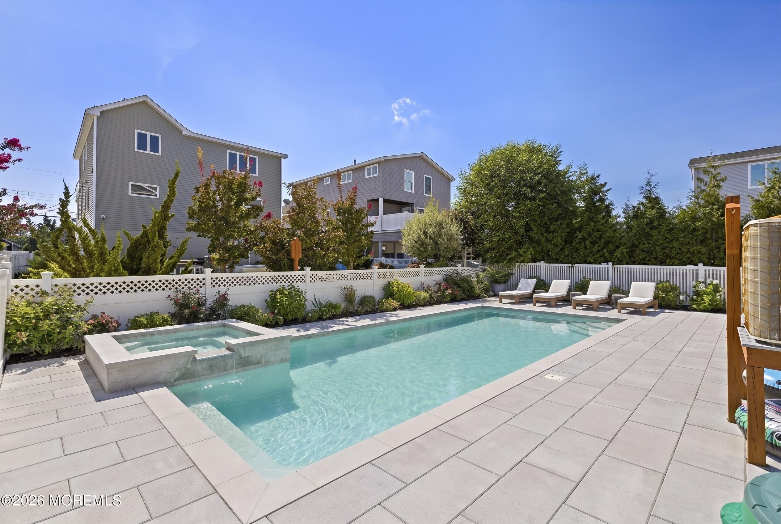 226 N 13th Street Surf City NJ 08008