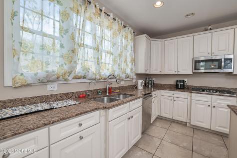814 Rachel Drive Franklinville NJ 08322