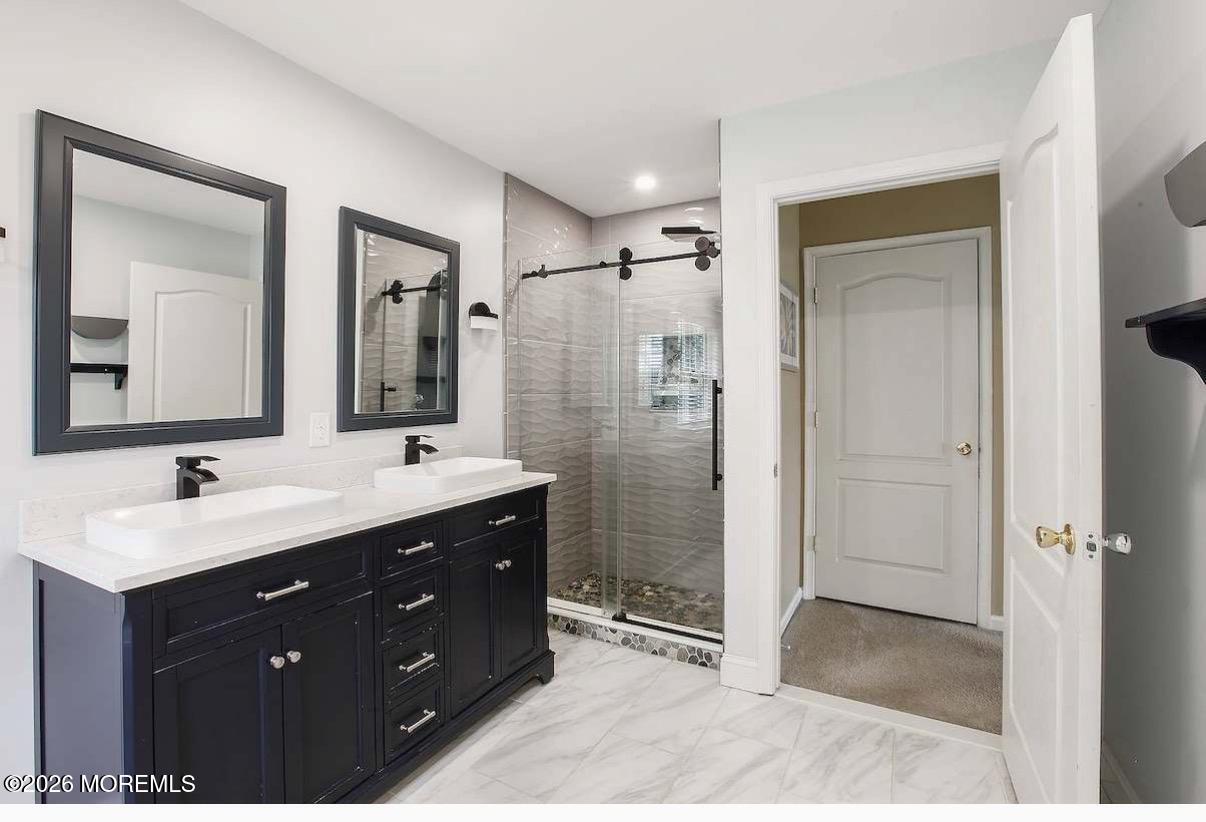 1052 Bonnie Circle Monroe NJ 08094