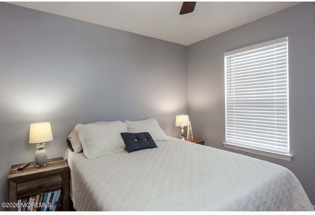 1052 Bonnie Circle Monroe NJ 08094