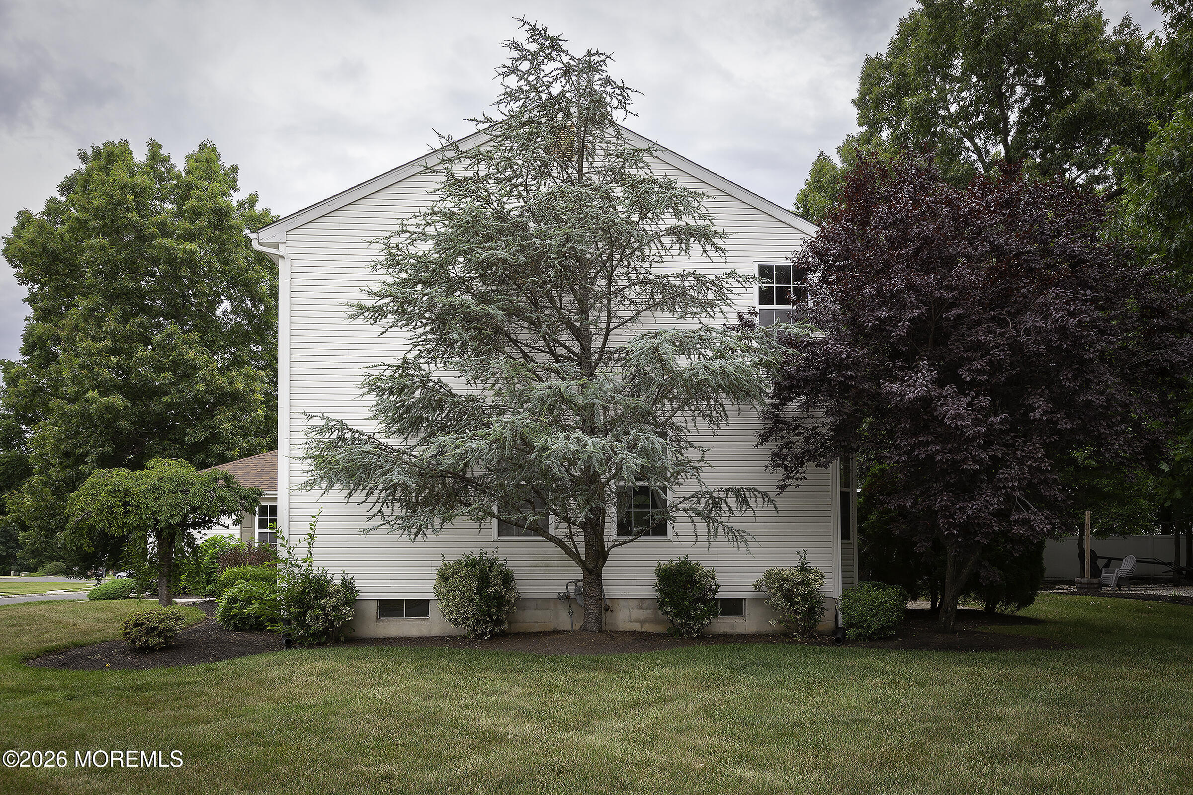 1052 Bonnie Circle Monroe NJ 08094