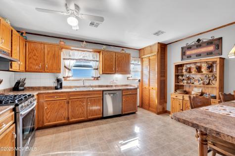 3 Miramar Court Toms River NJ 08757