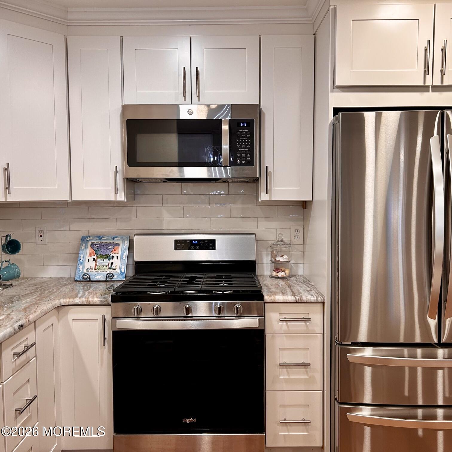 24 Edinburgh Drive Monroe NJ 08831