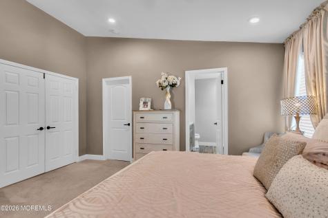 7 Lindner Lane Howell NJ 07731