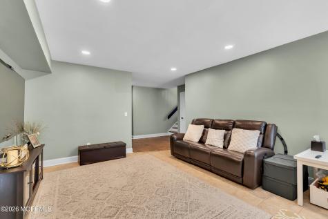 7 Lindner Lane Howell NJ 07731