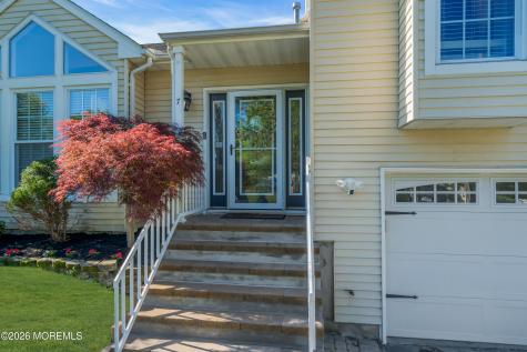 7 Lindner Lane Howell NJ 07731