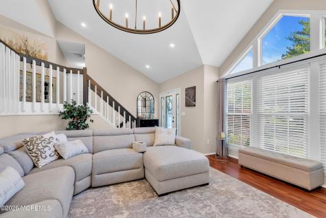 7 Lindner Lane Howell NJ 07731