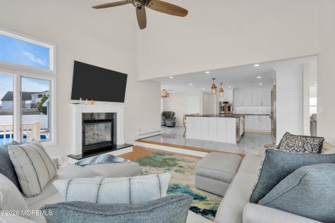 356 Aldo Drive Toms River NJ 08755